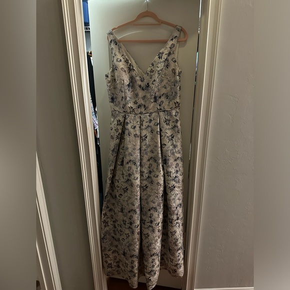 This is a JS Collection dress, worn once - Picture 2 of 3